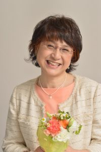 内藤由貴子