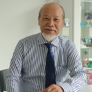 玉井 宏